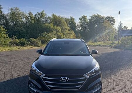 Hyundai Tucson *AHK, Navi etc.*