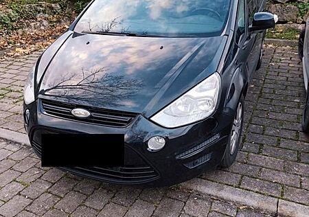 Ford S-Max gebraucht kaufen Ford S-Max 2,0 TDCi 103kW Trend TÜV SHZ AHK 7 SZ