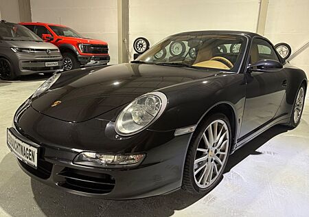 Porsche 911 Urmodell 911 Carrera 4 Cabrio*Navi*Leder*