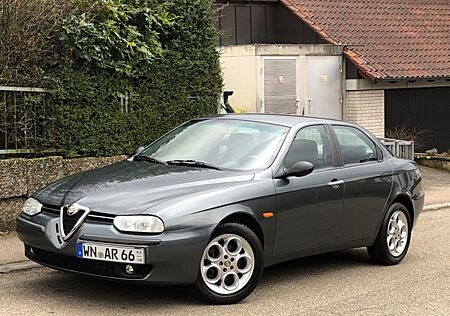 Alfa Romeo 156 2.0 T.Spark 16V TÜV Neu 02/2028 !