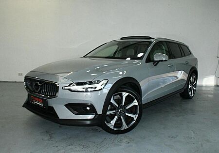 Volvo V60 CC V60 Cross Country AWD Ultim ACC*PAN*H&K*AHK*SBEL