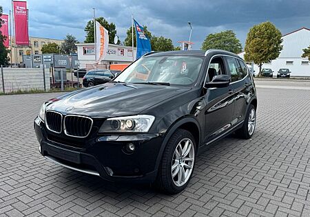 BMW X3 xDrive 20d/Bi-Xenon/Teilleder/AHK/Navi