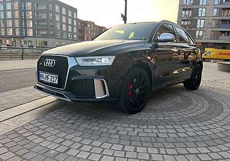 Audi RS Q3 RSQ3 2.5 TFSI S tronic quattro TÜV / Bremsen Neu