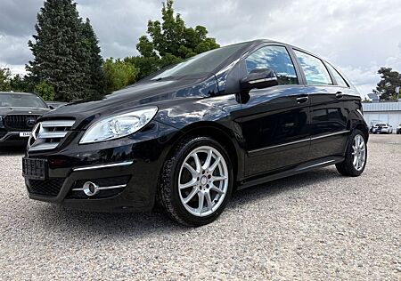Mercedes-Benz B 200 CDI*SPORTPAKET*111.000KM*LEDER*SHZ*PDC*TÜV