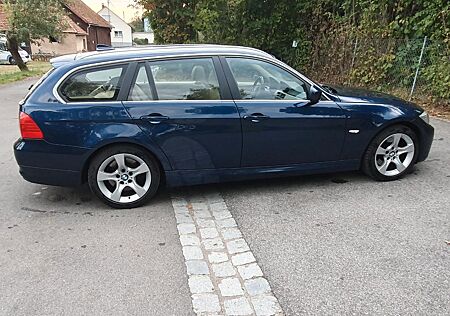 BMW 325d Touring - Leder, Panoramadach, 1A Zustand