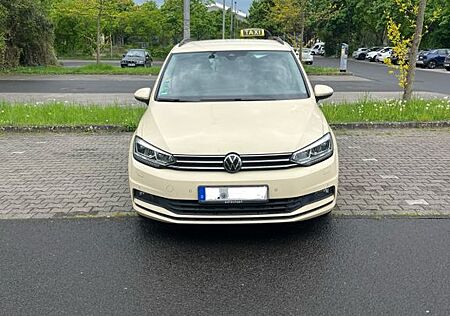 VW Touran Volkswagen 2.0 TDI SCR DSG MOVE MOVE