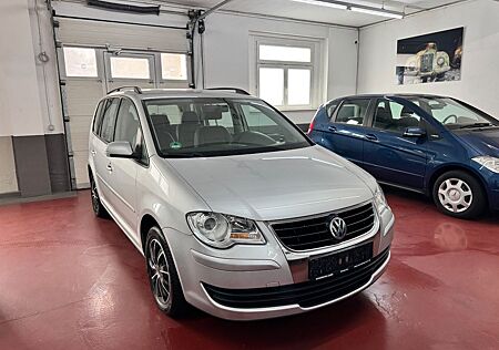 VW Touran Volkswagen 1.6 Trendline
