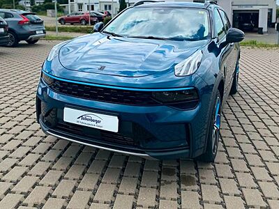Lynk&Co 01 1.5 T HEV 145 kW