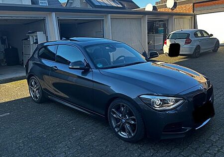 BMW M135i xDrive, M-Performance, VOLLAUSTATTUNG, H/K