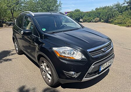Ford Kuga Titanium+Allrad+Kamera+Leder+AHK+Multi+Navi