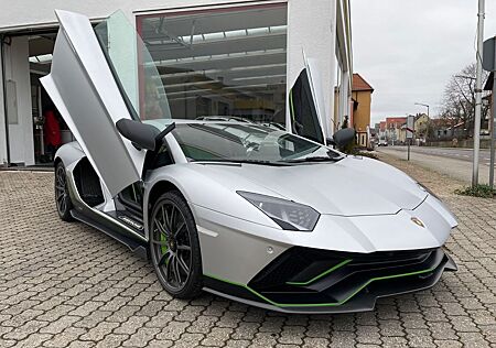 Lamborghini Aventador