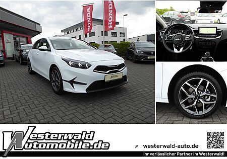 Kia Cee'd Ceed 1.5 T-GDI Spirit DCT7 | NAVI | Totwinkelass