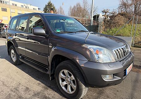 Toyota Land Cruiser 3.0 D-4D Luna*1.Hand*Tempomat*AUTO.