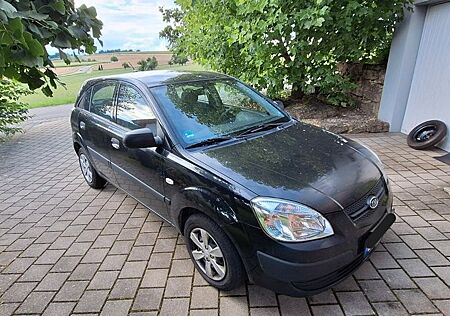 Kia Rio 1.4 ATTRACT