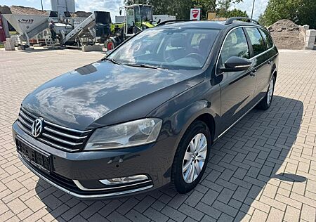 VW Passat Variant Volkswagen Comfortline BlueMotion 4Motion