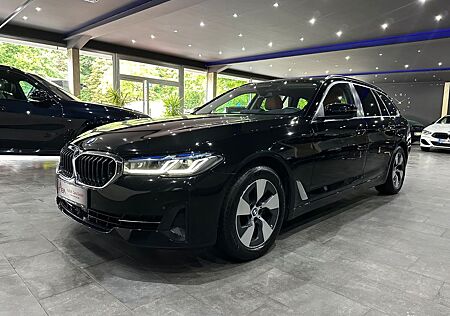 BMW 520d xDrive /LEDER / HEAD-UP/ LASER /KAMERA /ACC