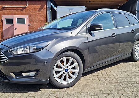 Ford Focus 2,0 TDCi 110kW Turnier Autom. TÜV neu