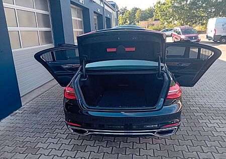 BMW 750Li xDrive -