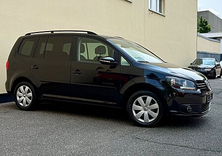 VW Touran Volkswagen Comfortline NAVI KLIMA PDC GARANTIE