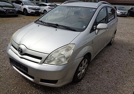 Toyota Corolla Verso 2.0-l-D-4D