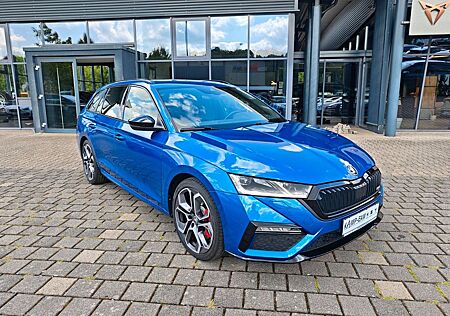 Skoda Octavia Combi RS Plus 245PS NAVI+AHK+PANO+HUD