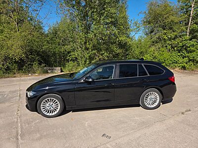 BMW 318d Touring Advantage  (HUD, Sportsitze, LED)