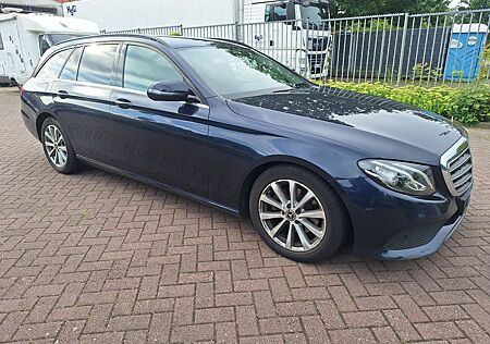 Mercedes-Benz E 200 d Navigatie * Leder *Xenon