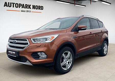 Ford Kuga Titanium/1.Hand/LED/XENON/SHZ/TEMP/PDC/NAVI