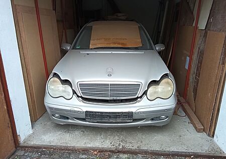 Mercedes-Benz C 200 KOMPRESSOR T CLASSIC Classic
