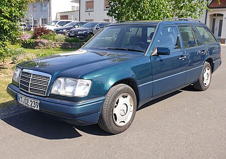 Mercedes-Benz 220 TE
