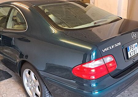 Mercedes-Benz CLK 320 Traumzustand 44.000KM !!!!!!Vollaust.