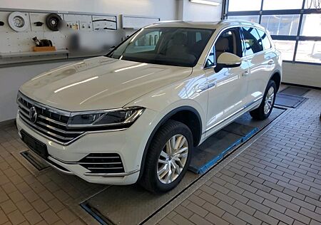 VW Touareg Volkswagen 4Motion eHybrid 3.0 V6 TSI /TRAVEL/PANO