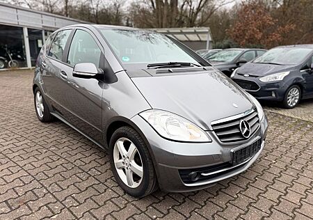 Mercedes-Benz A 150 A * 8x Bereift**