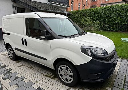 Fiat Doblo Tageszulassung echte 50km!