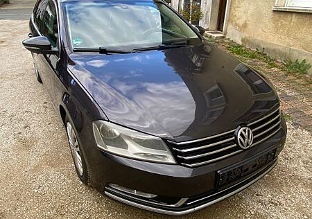 VW Passat Variant Volkswagen 2.0 TDI 125kW Highline BMT Va...