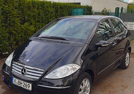 Mercedes-Benz A 150 ELEGANCE Elegance