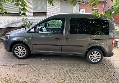 VW Caddy Volkswagen LPG BiFuel Roncalli mit frischem Service