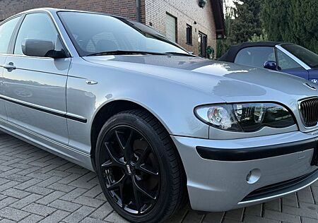 BMW 320i Edition Lifestyle,Klimaautom.Leder,GSD,PDC,