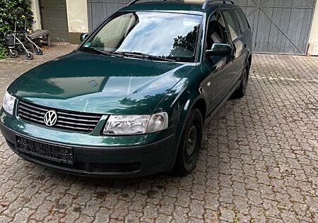 VW Passat Volkswagen 3B TÜV 02.2027