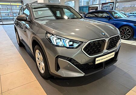 BMW X2 20 i sDrive + AHK