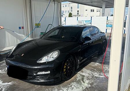 Porsche Panamera 4S S Bose*Keramik*GSD* Entertainment