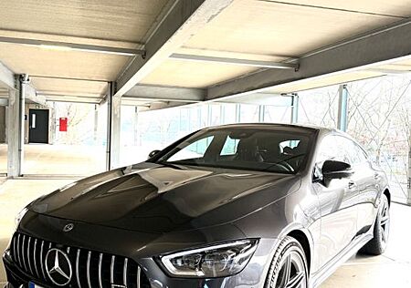 Mercedes-Benz AMG GT 43 4MATIC+ Autom. -