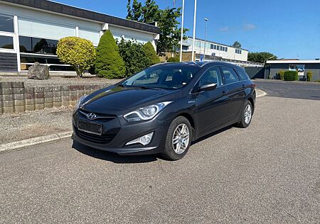 Hyundai i40 1.7 CRDi 85kW blue Premium