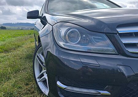 Mercedes-Benz C 180 T - AMG Style, Sportpaket