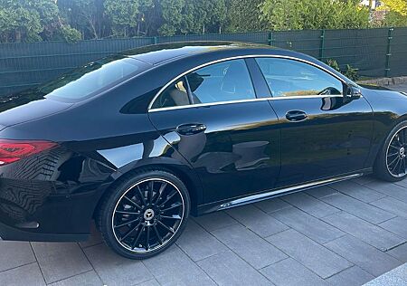 Mercedes-Benz CLA 200 d 8G DCT AMG Line, AMG Styling, 19" AMG