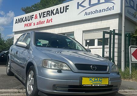 Opel Astra 1.8 16V Elegance Automatik