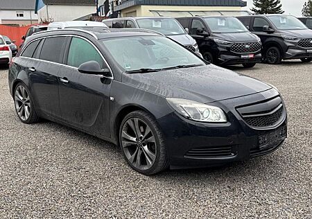 Opel Insignia A Sports Tourer Cosmo 4x4 Pano Leder