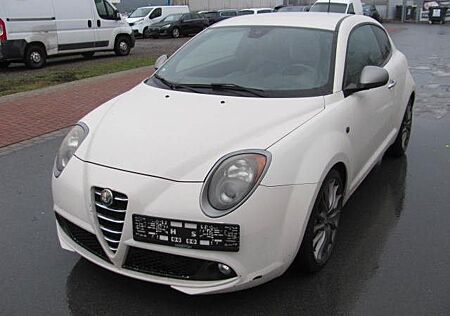 Alfa Romeo MiTo 1.4 TB 16V MultiAir Quadrifoglio Verde