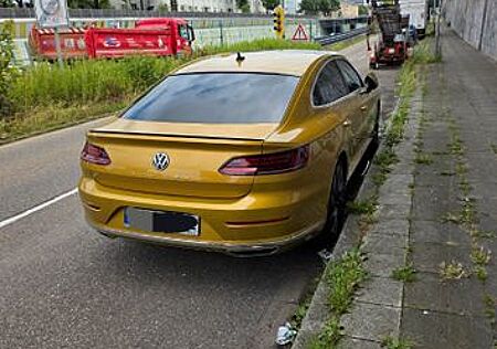 VW Arteon Volkswagen 2.0 TSI OPF DSG R-Line R-Line