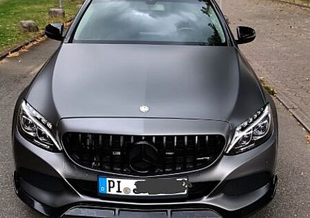 Mercedes-Benz C 200 d AMG Line Autom. AMG Line